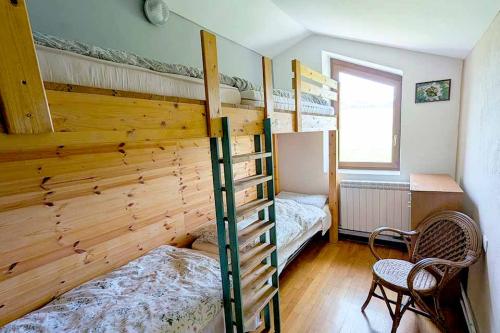 rifugio-racollo-camera-mista-4-persone-1-piano-02